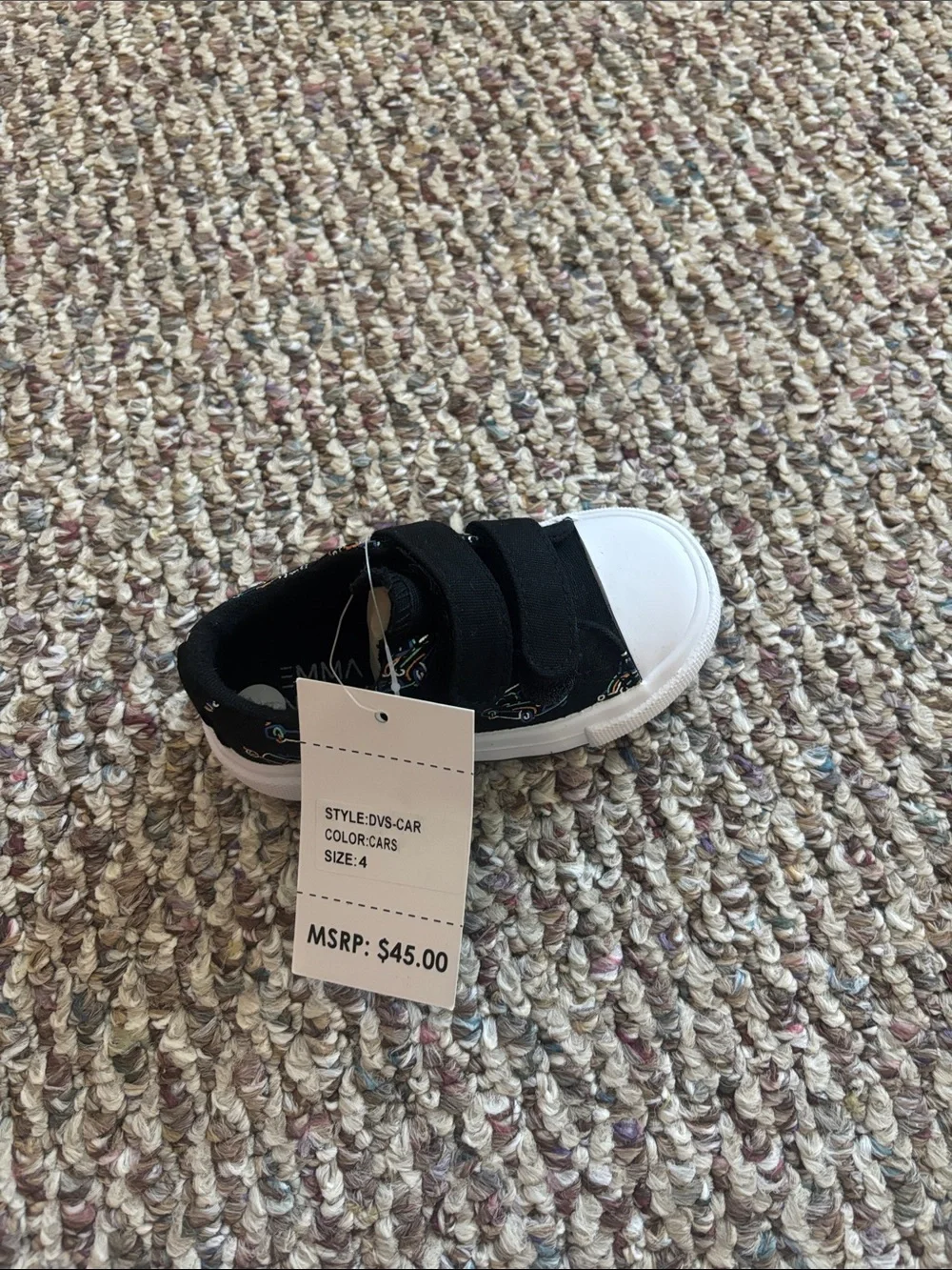 emma new York stylish black